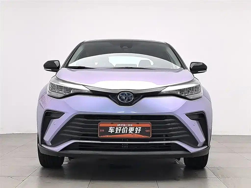 2021 Toyota C-HR Hybrid 2.0L Sport Edition — миниатюра 3