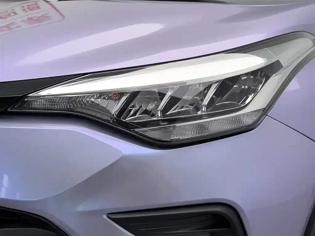 2021 Toyota C-HR Hybrid 2.0L Sport Edition — миниатюра 7