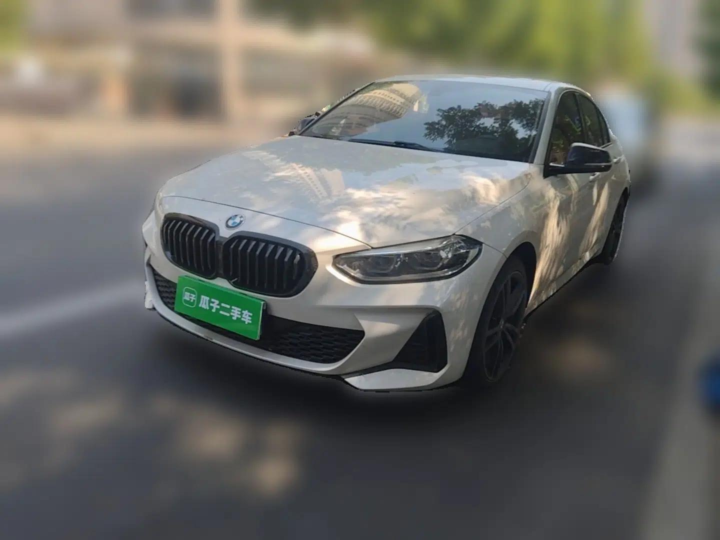 BMW 1 Series 2021 125i M Sport Night Edition — миниатюра 1