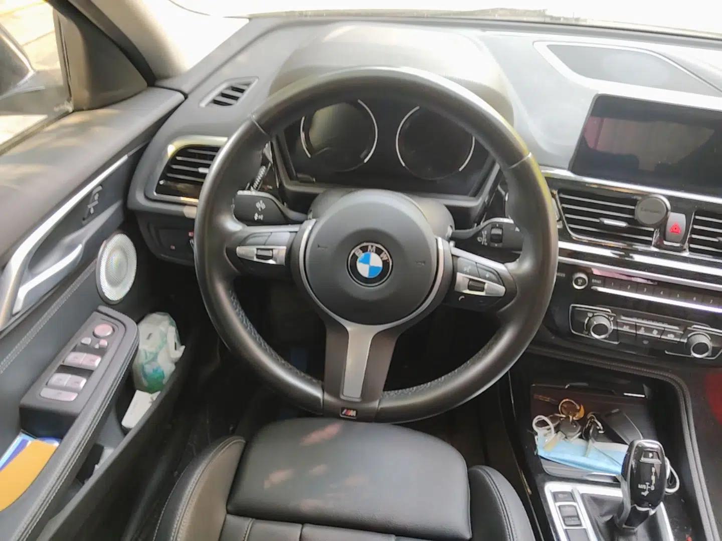 BMW 1 Series 2021 125i M Sport Night Edition — миниатюра 10