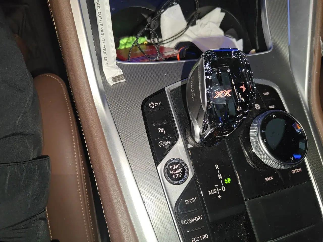 BMW X6 2022 xDrive30i M Sport Package — миниатюра 14