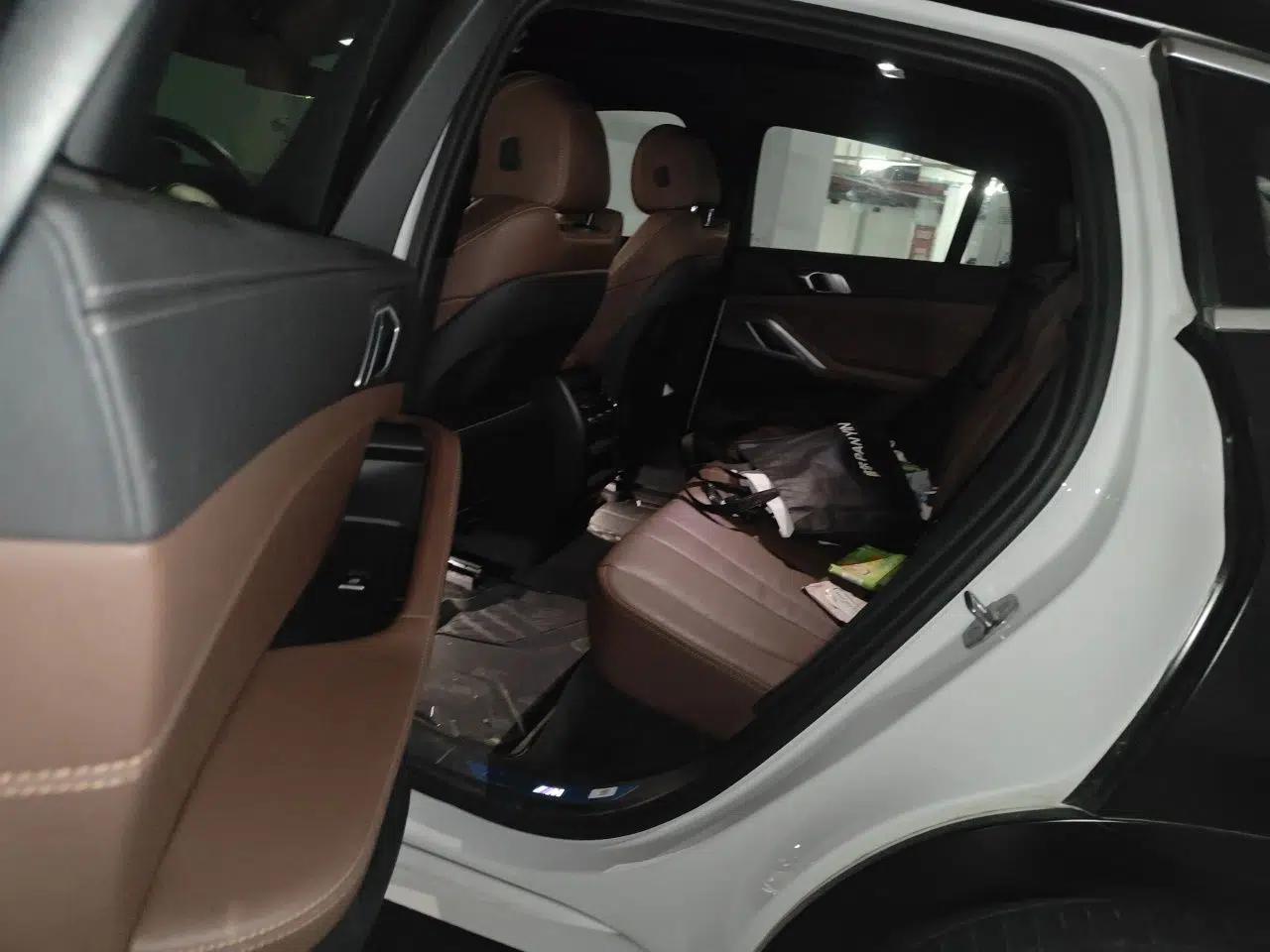 BMW X6 2022 xDrive30i M Sport Package — миниатюра 17