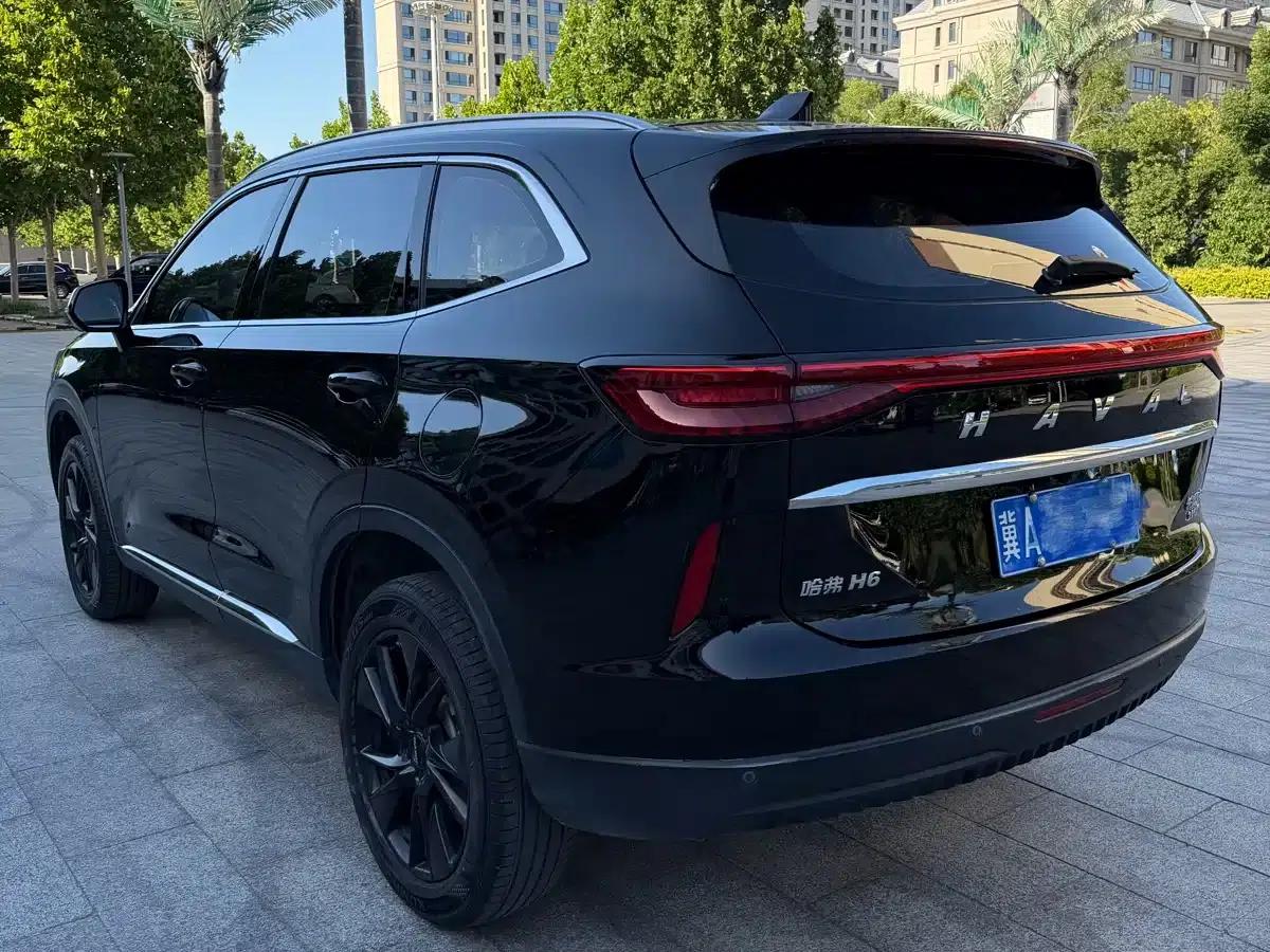 Haval H6 2021 Model, Third Generation, 2.0T Automatic Four-Wheel Drive Max — миниатюра 4