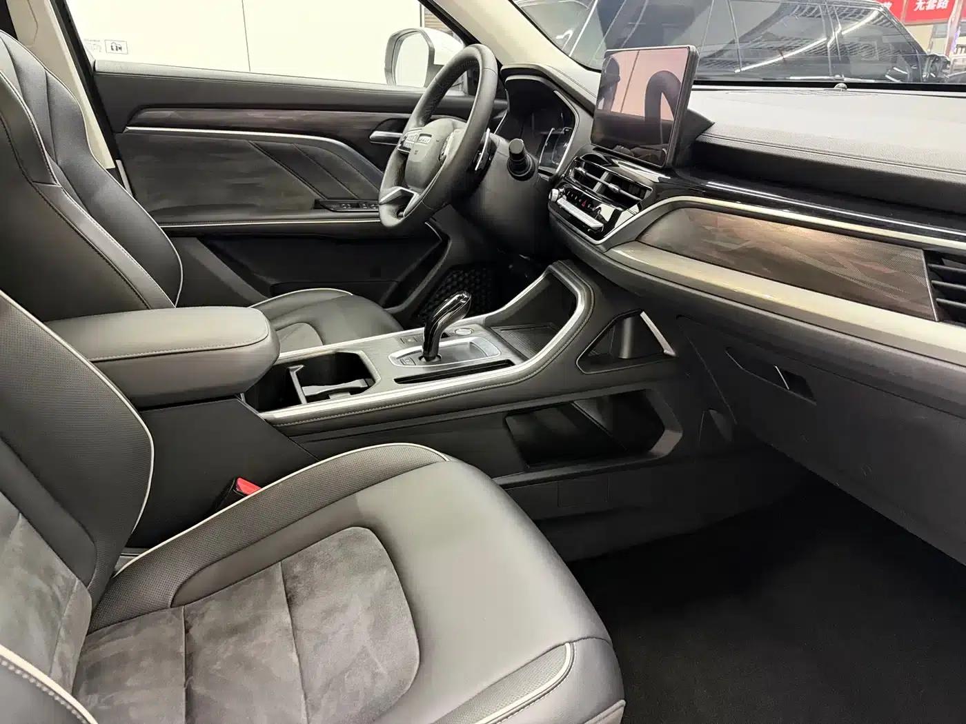 Haval H6 2021 National Trend Edition 1.5T Automatic Champion Edition — миниатюра 16