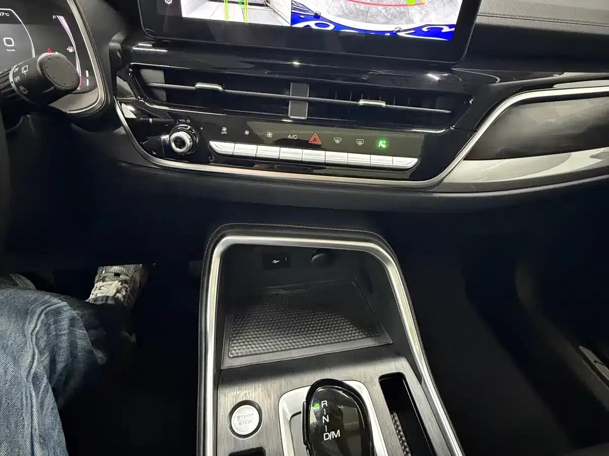 Haval H6 2021 National Trend Edition 1.5T Automatic Champion Edition — миниатюра 8