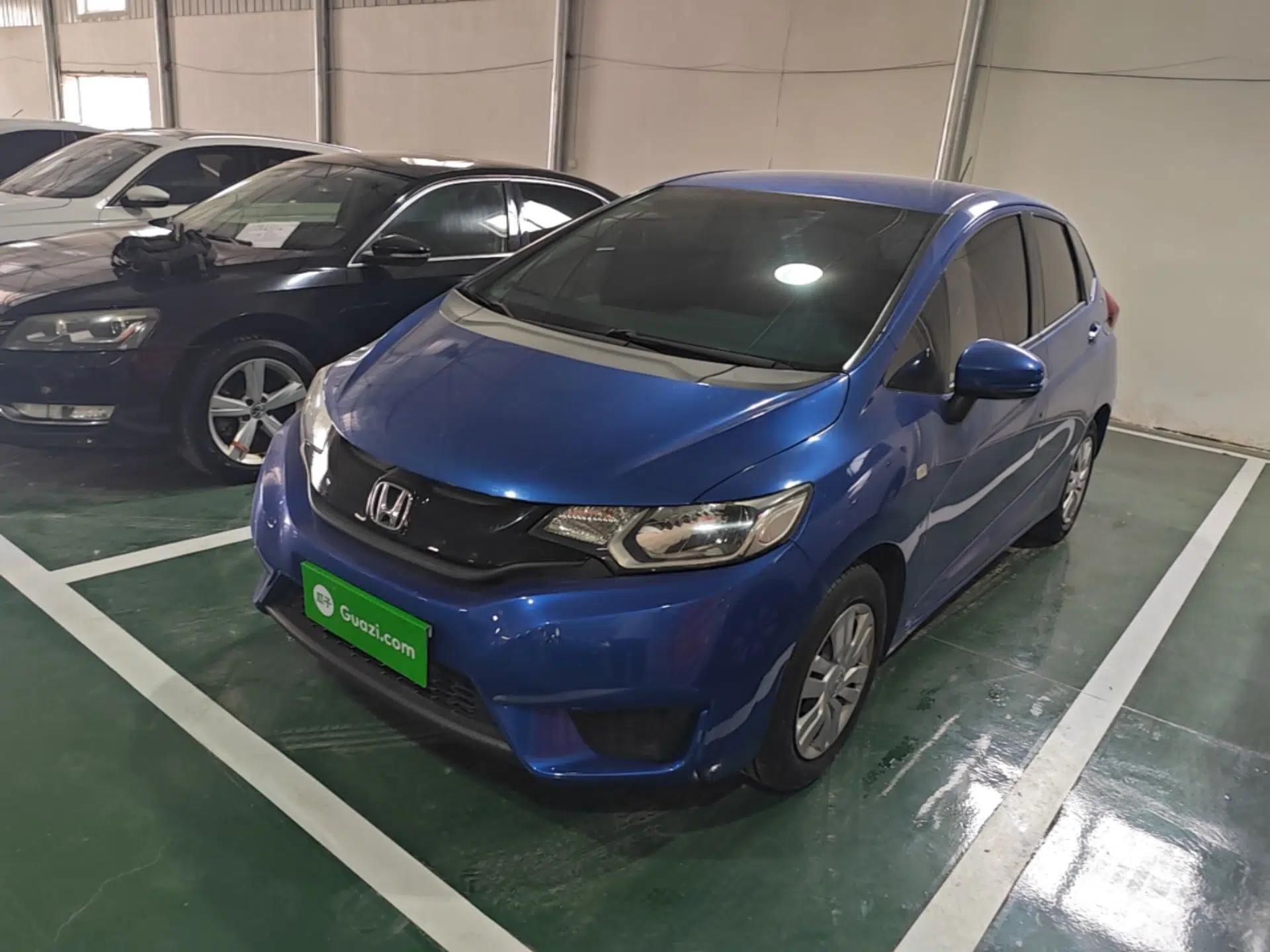 Honda Fit 2016 1.5L LX CVT Comfort Model — миниатюра 1