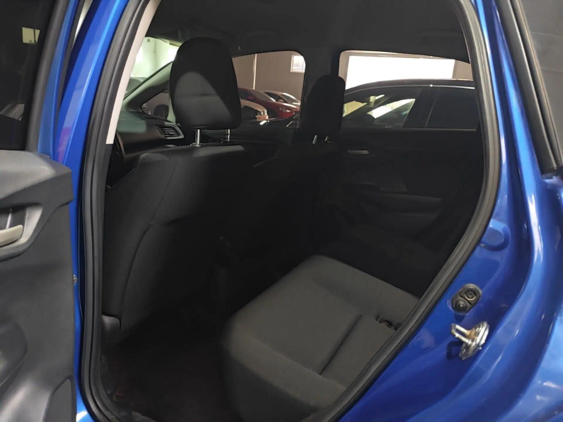 Honda Fit 2016 1.5L LX CVT Comfort Model — миниатюра 20