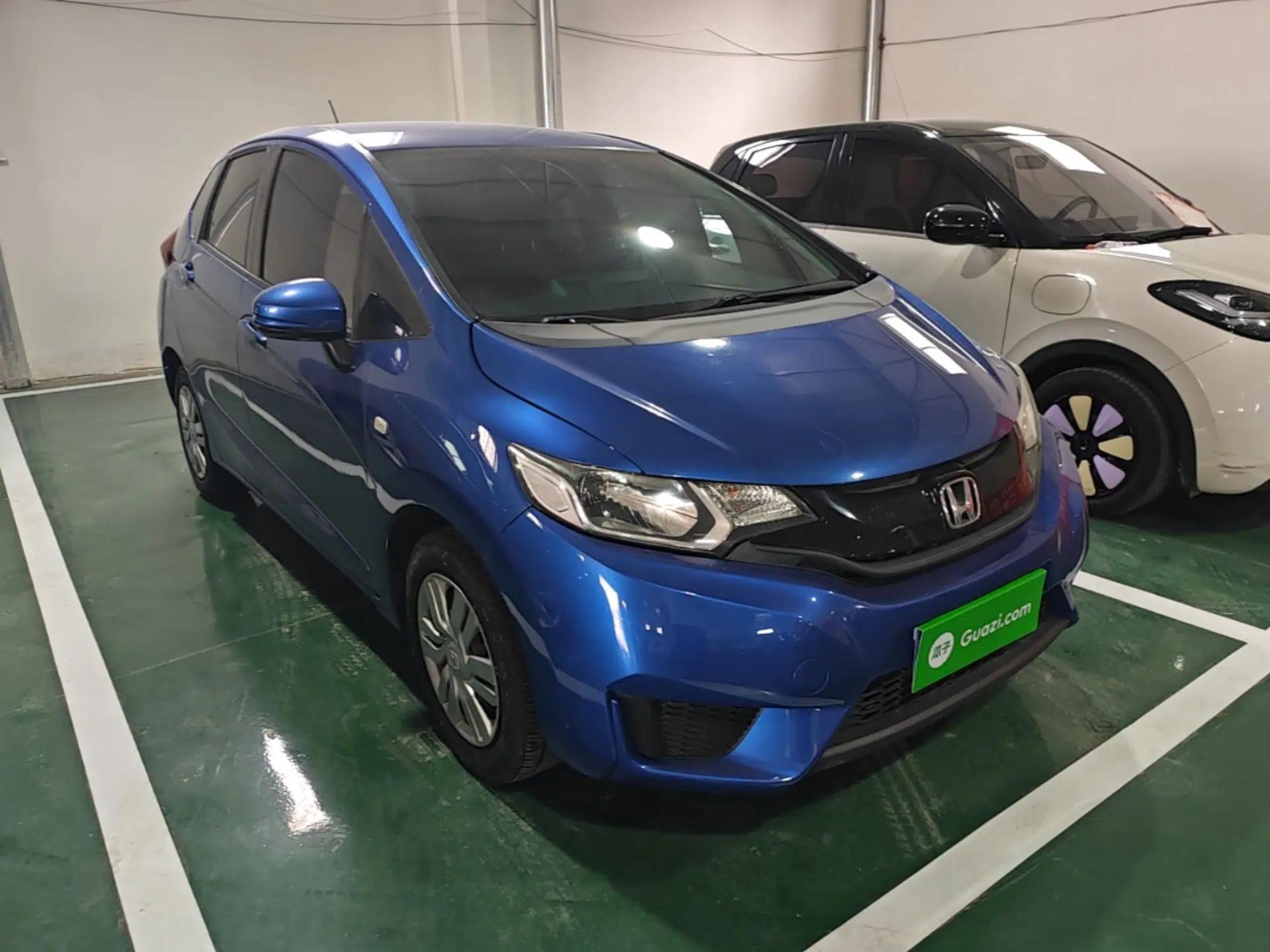 Honda Fit 2016 1.5L LX CVT Comfort Model — миниатюра 3