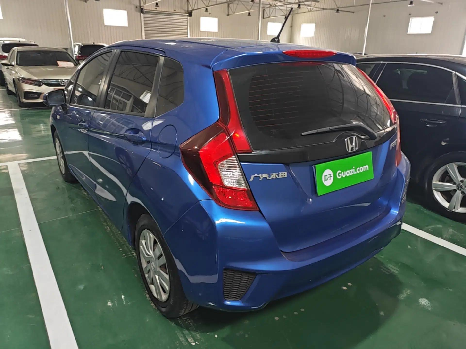 Honda Fit 2016 1.5L LX CVT Comfort Model — миниатюра 4