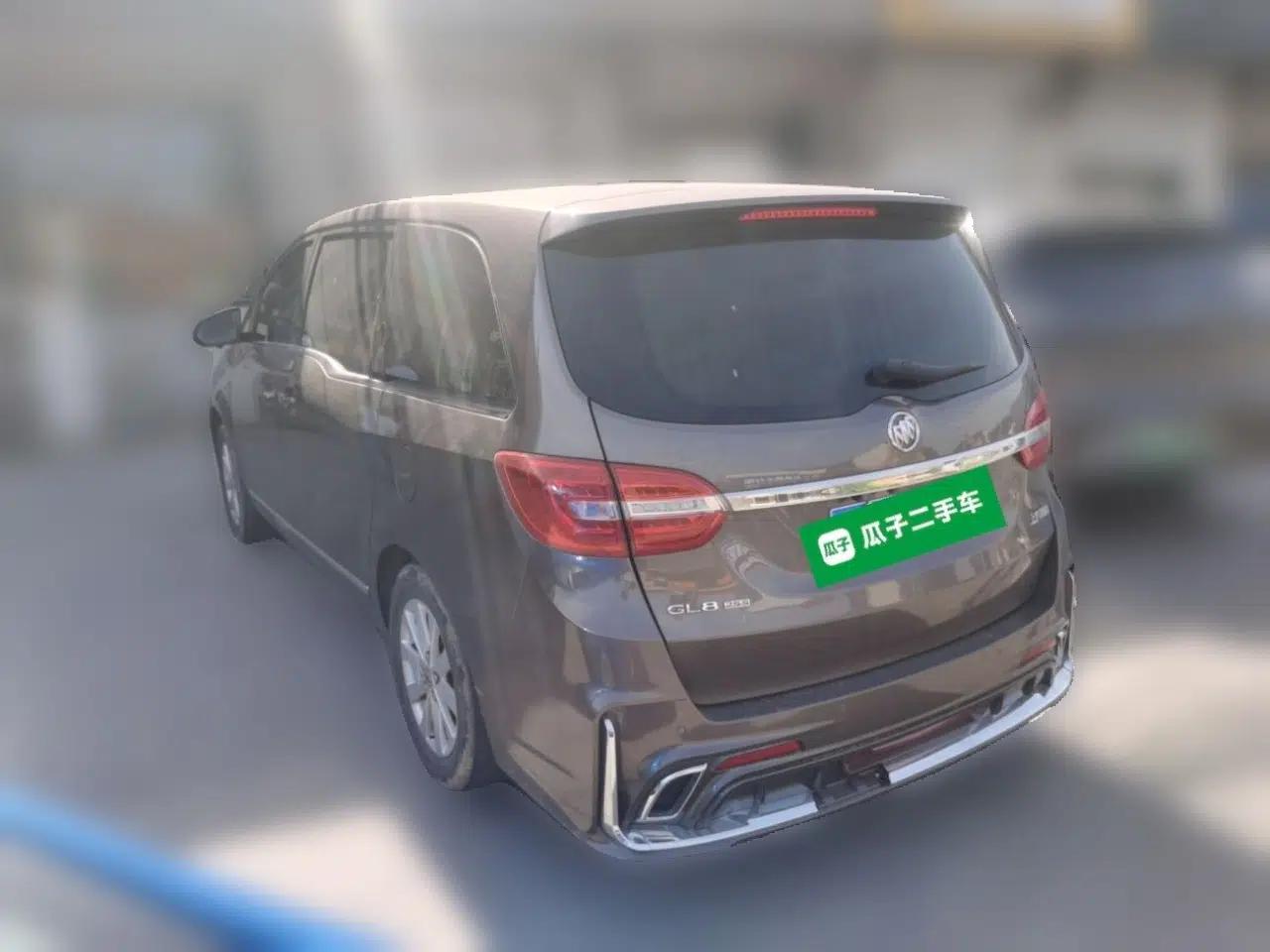 Buick GL8 2017 25S Luxury Version China V Standard — миниатюра 4