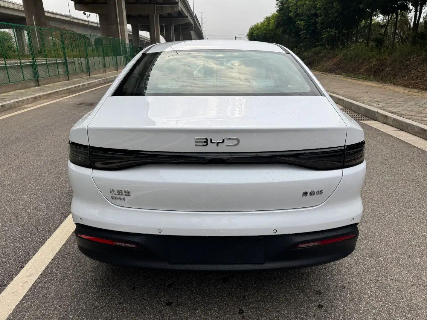 BYD Seal 05 DM-i 2026 DM-i 128KM Luxury Edition — миниатюра 6