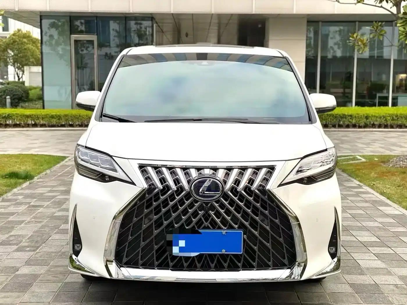 Lexus LM 2020 300h 7-Seat Elegant Edition — миниатюра 2