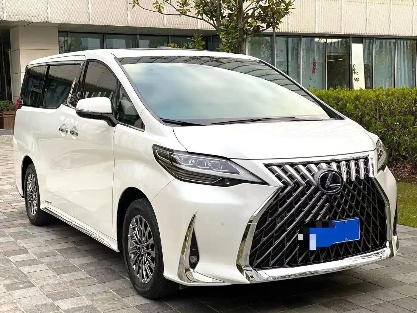 Lexus LM 2020 300h 7-Seat Elegant Edition — миниатюра 3