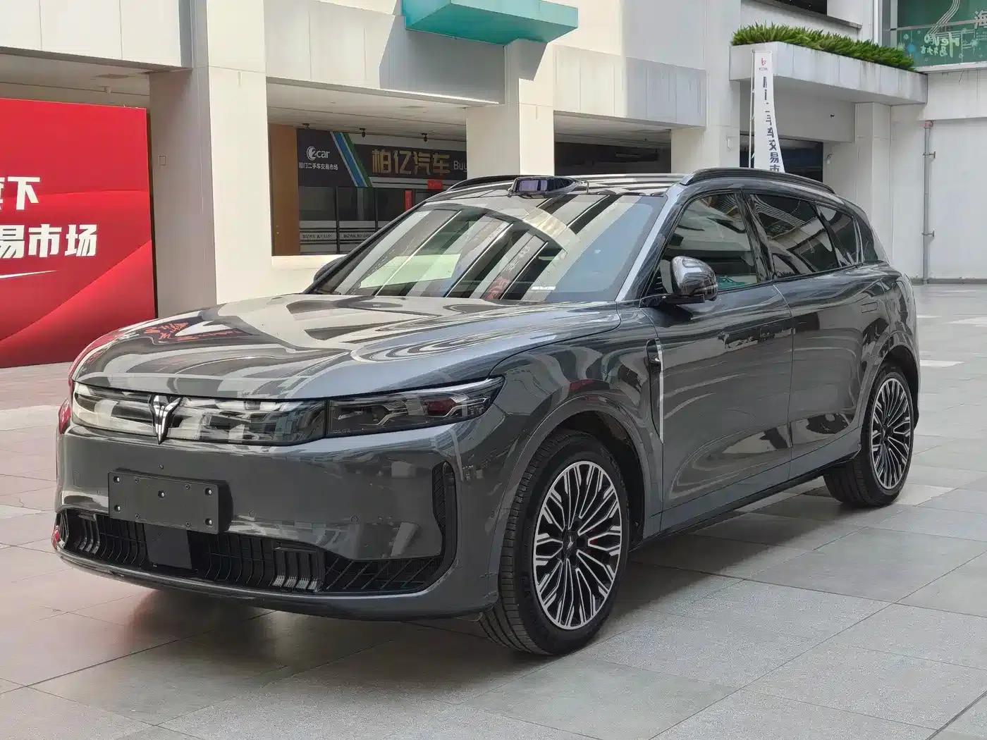 Voyah Free 2025 Free+ Rear-Wheel Drive Dry Kun Edition — миниатюра 1