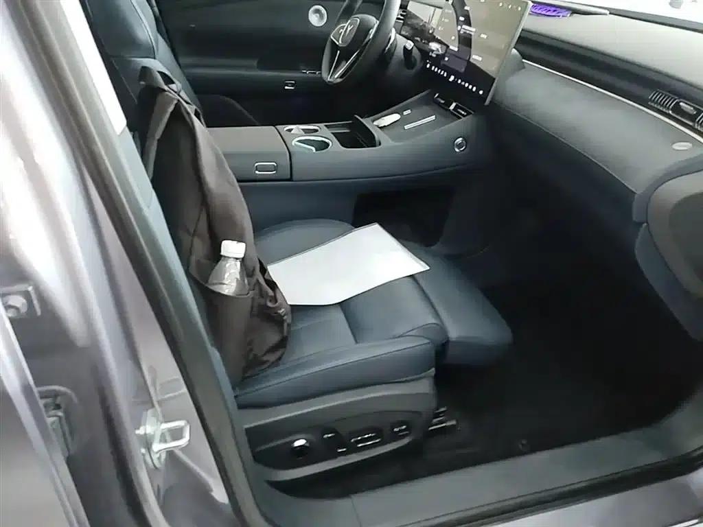 Voyah Free 2025 Free+ 4WD Qiankun Edition — миниатюра 25