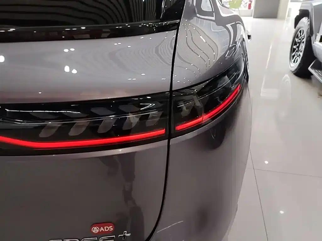 Voyah Free 2025 Free+ 4WD Qiankun Edition — миниатюра 8