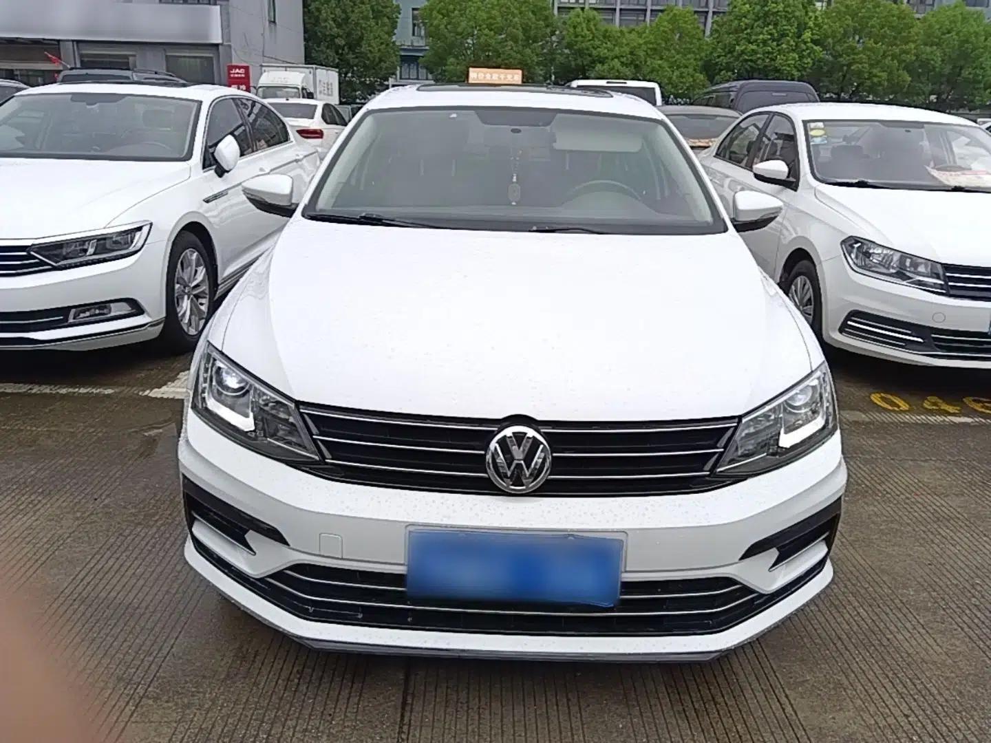 Volkswagen Sagitar 2018 280TSI DSG Ignite Edition — миниатюра 2