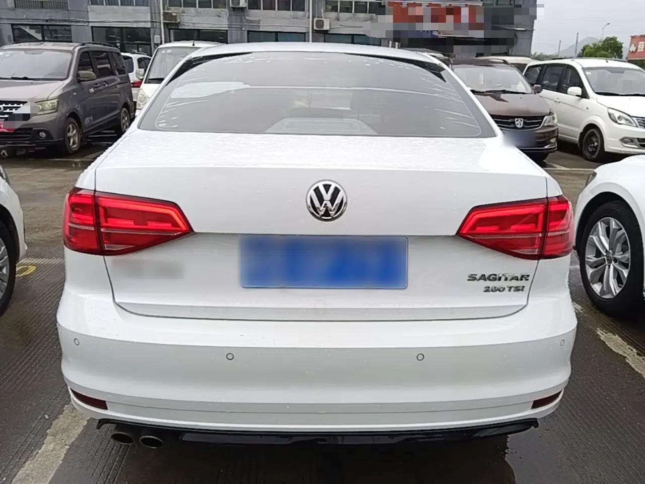 Volkswagen Sagitar 2018 280TSI DSG Ignite Edition — миниатюра 5