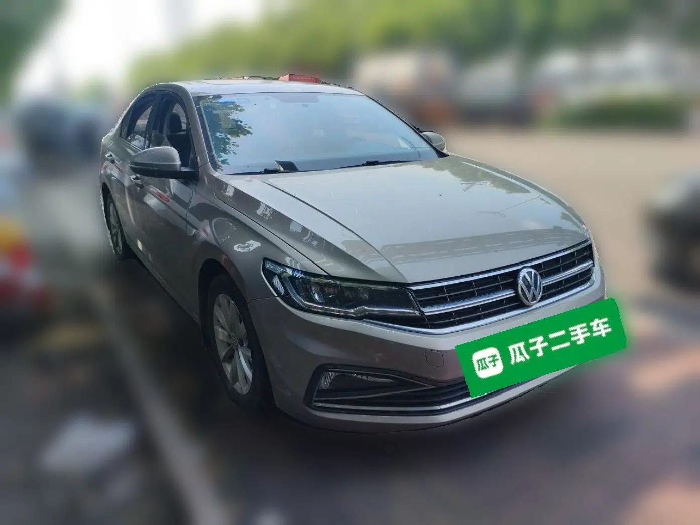 Volkswagen Bora 2019 1.5L Manual Comfort Version — миниатюра 3