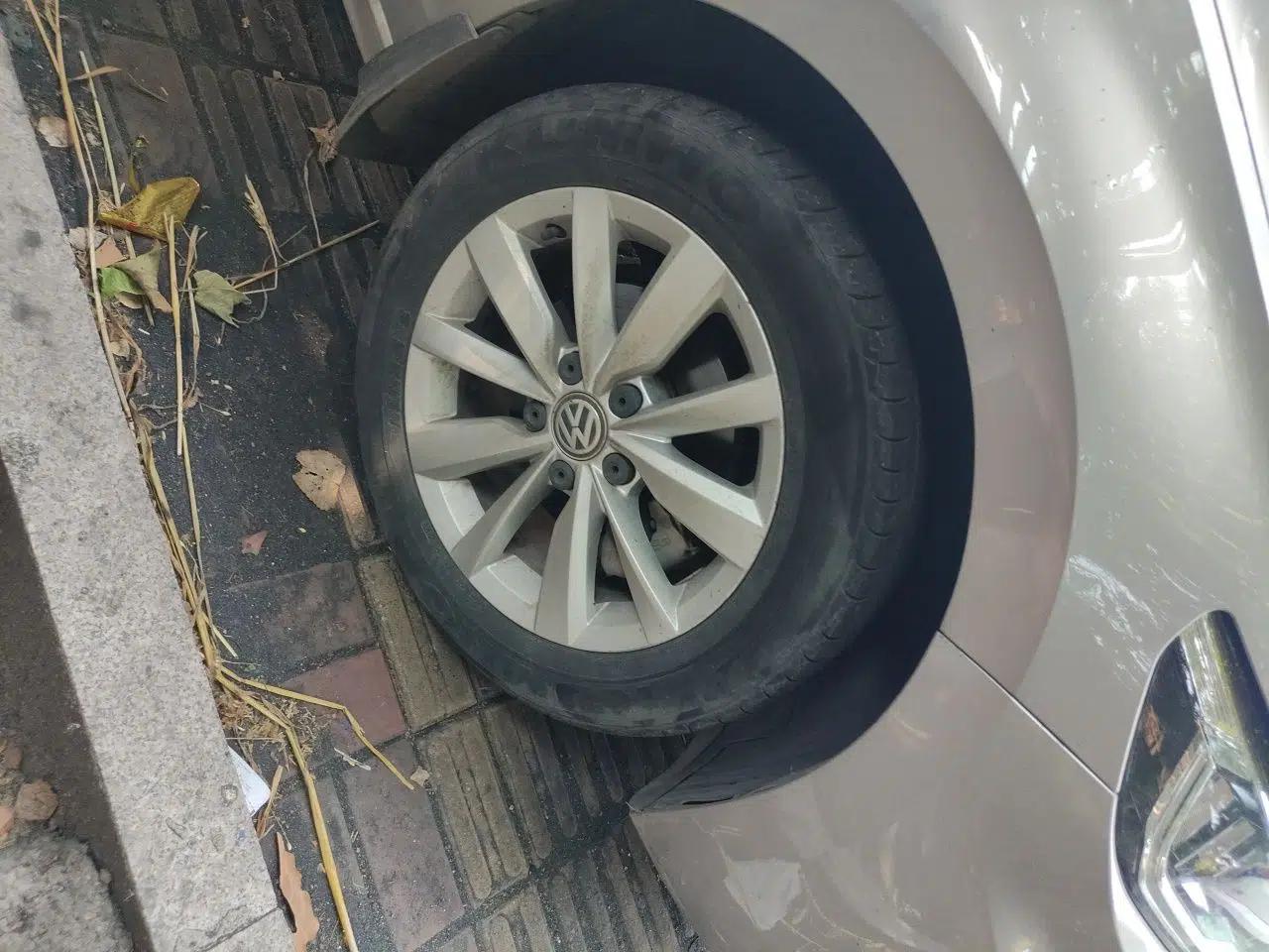 Volkswagen Bora 2019 1.5L Manual Comfort Version — миниатюра 8