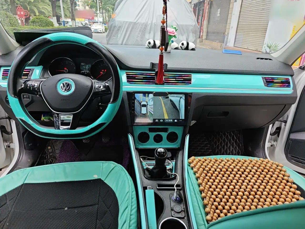 Volkswagen Bora 2019 Bora Legend 1.5L Manual Fashion Edition China VI Standard — миниатюра 9