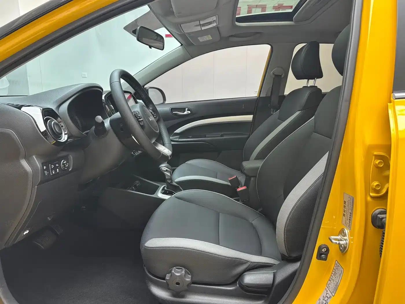 Kia K3 2021 1.4L CVT Sunroof Model — миниатюра 4