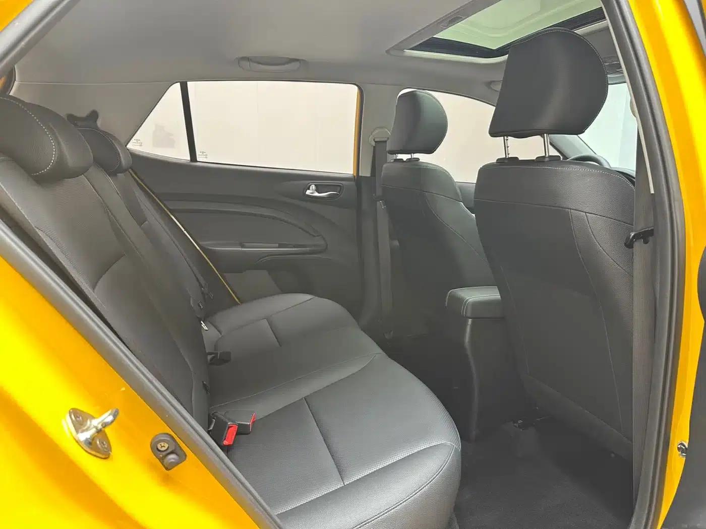 Kia K3 2021 1.4L CVT Sunroof Model — миниатюра 6