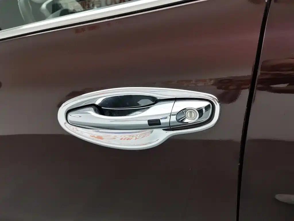 2015 Sorento L 2.4L Gasoline 4WD Elite Edition 7-Seater (China V Emission Standard) — миниатюра 18