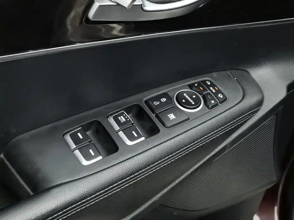 2015 Sorento L 2.4L Gasoline 4WD Elite Edition 7-Seater (China V Emission Standard) — миниатюра 9