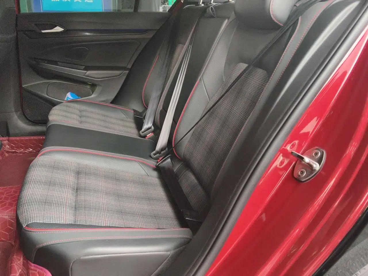 Volkswagen Golf GTI 2021 380TSI DSG GTI — миниатюра 17