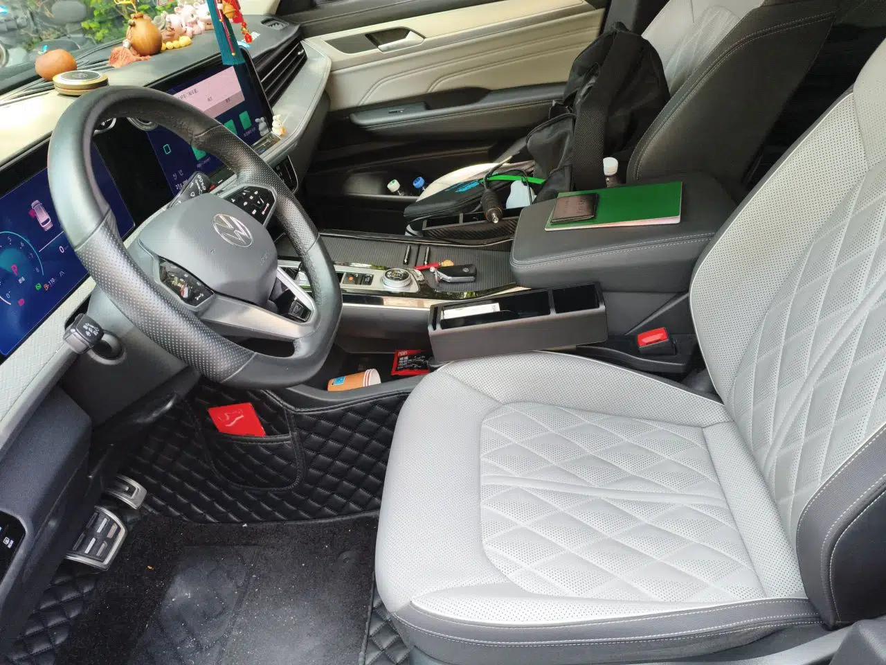 Volkswagen Tavendor 2023 380TSI Four-Wheel Drive R-Line Cruise Edition — миниатюра 15