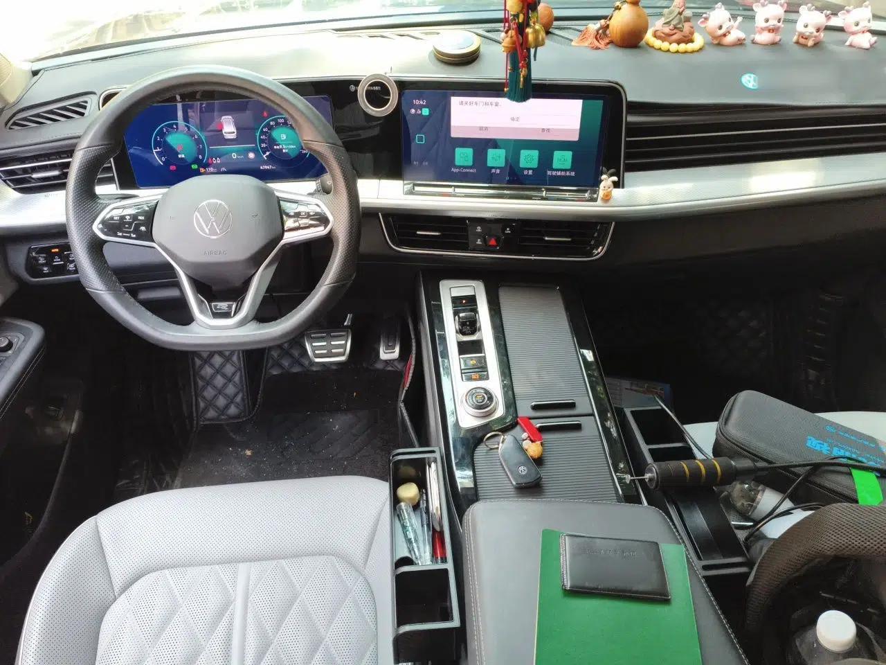 Volkswagen Tavendor 2023 380TSI Four-Wheel Drive R-Line Cruise Edition — миниатюра 9