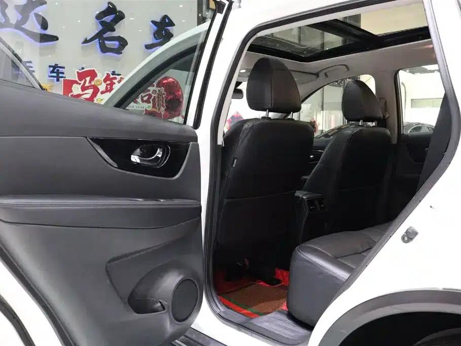 Nissan X-Trail 2021 2.0L CVT 2WD XL Premium Intelligent Connectivity Edition — миниатюра 9