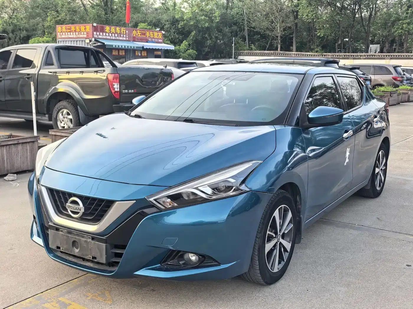Nissan Bluebird 2016 1.6L CVT Cool Edition — миниатюра 1