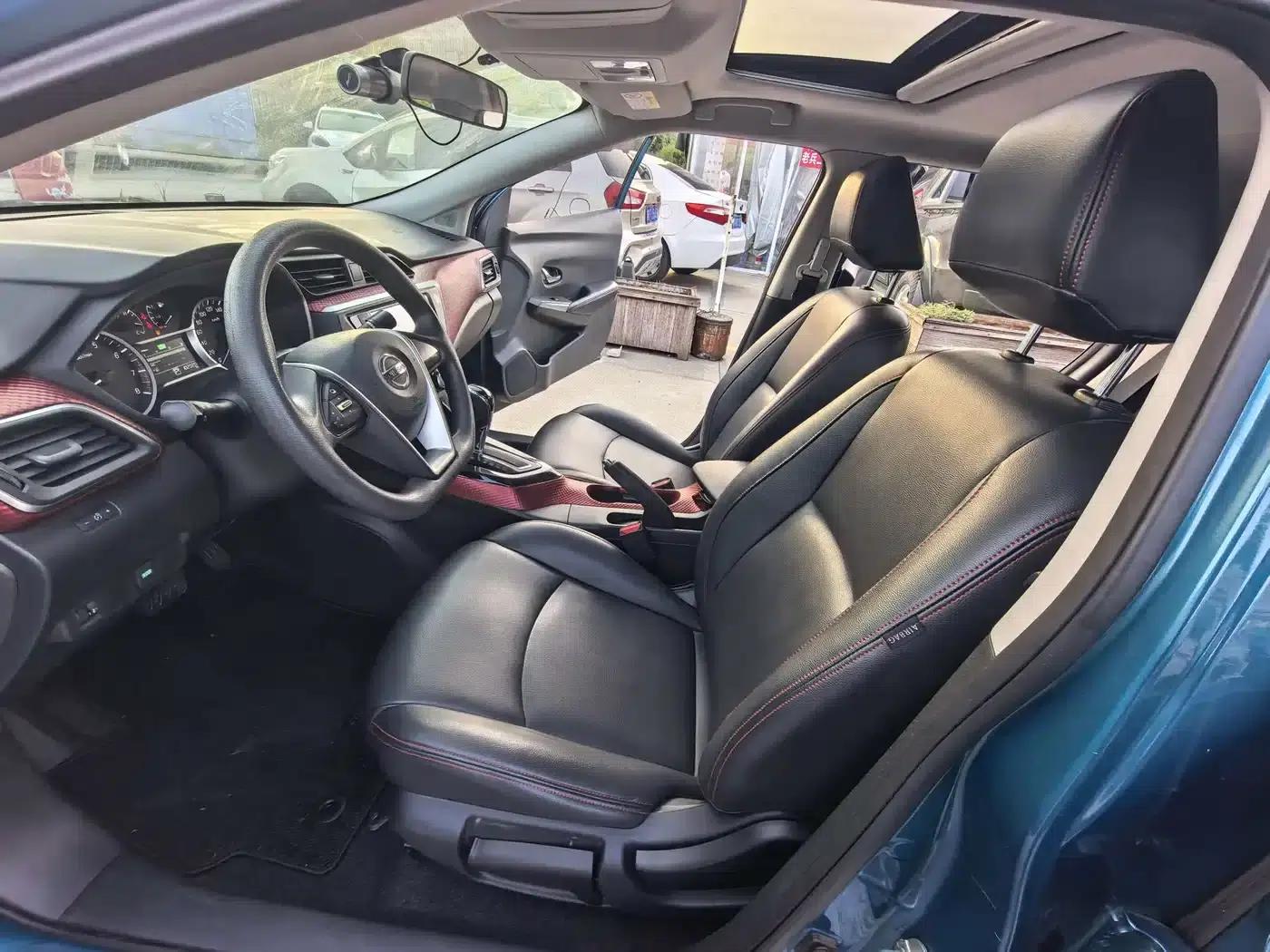 Nissan Bluebird 2016 1.6L CVT Cool Edition — миниатюра 4