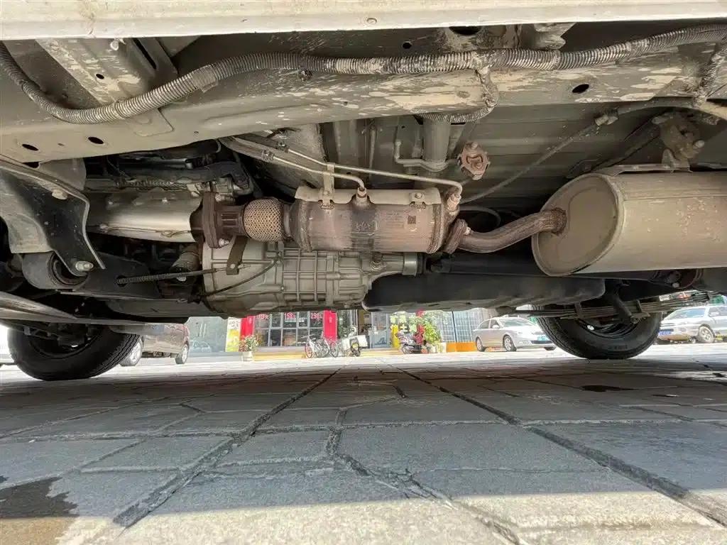 Wuling Rongguang S 2023 1.5L Basic Model 5/7 Seats — миниатюра 11