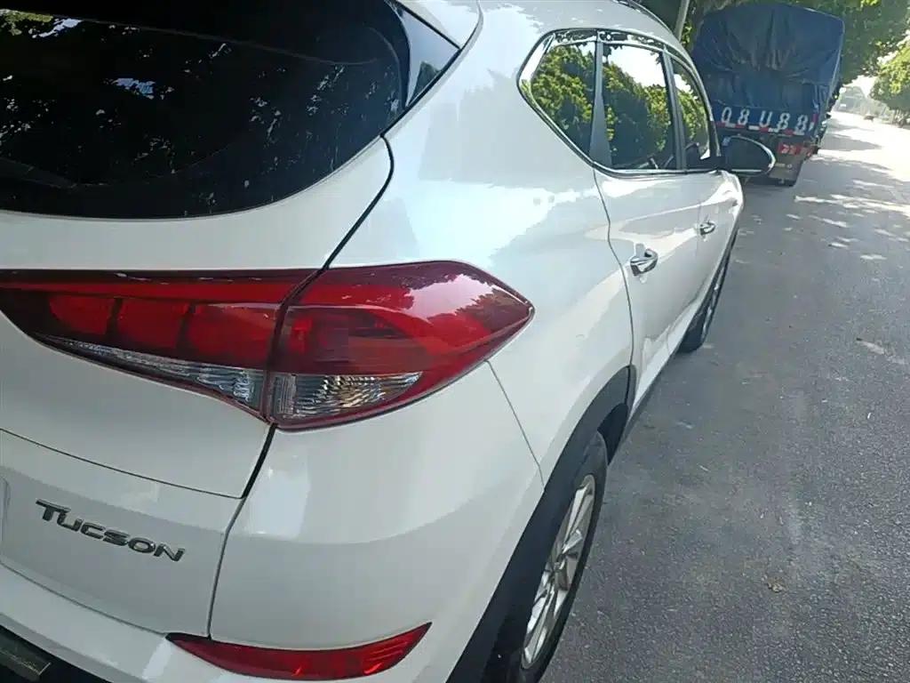 Tucson 2015 1.6T Dual-Clutch Two-Wheel Drive Intelligent Model — миниатюра 8