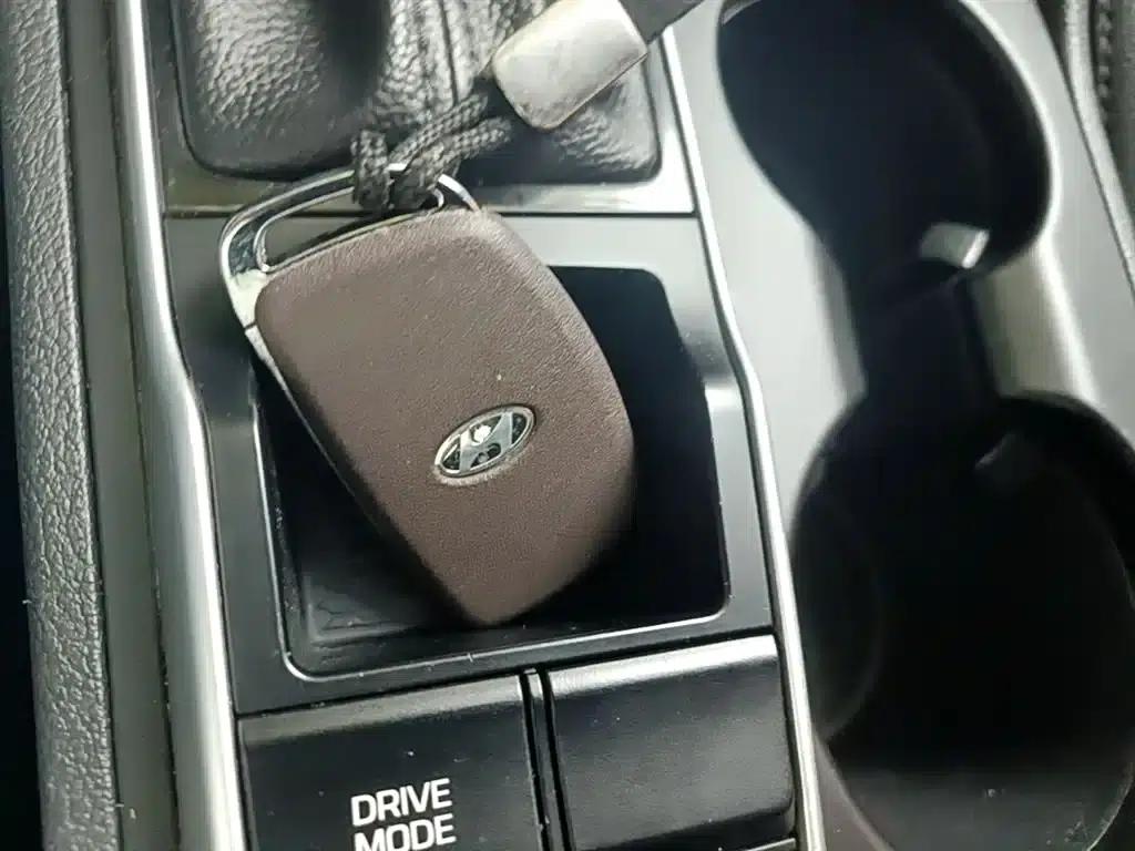 Tucson 2015 1.6T Dual-Clutch Two-Wheel Drive Intelligent Model — миниатюра 9