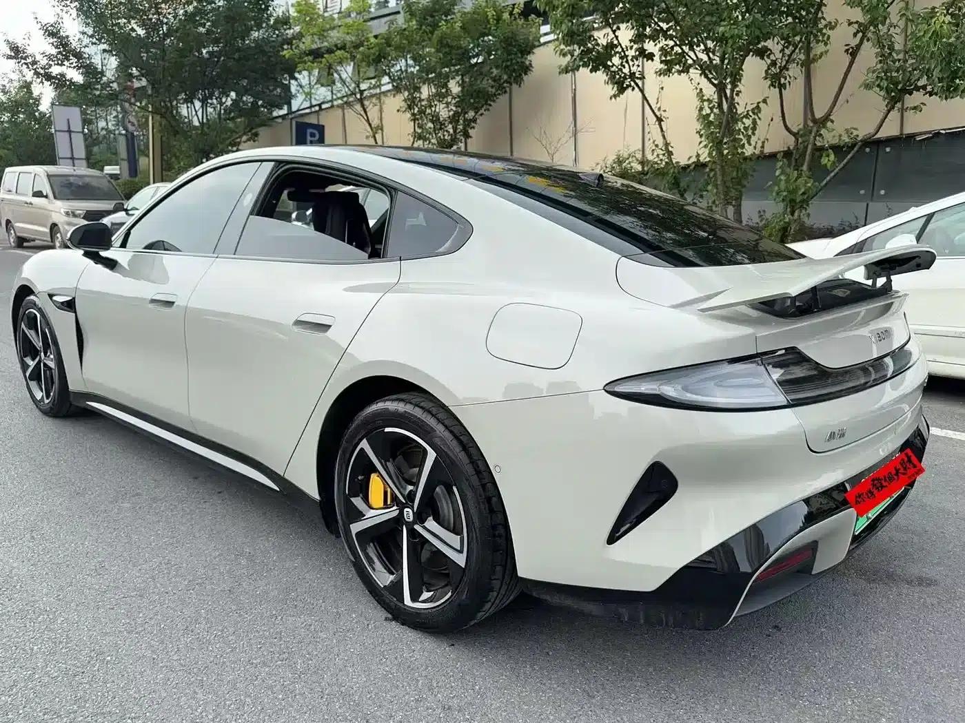 Xiaomi SU7 2024 All-Wheel Drive Long Range High-End Intelligent Driving Max Edition — миниатюра 4
