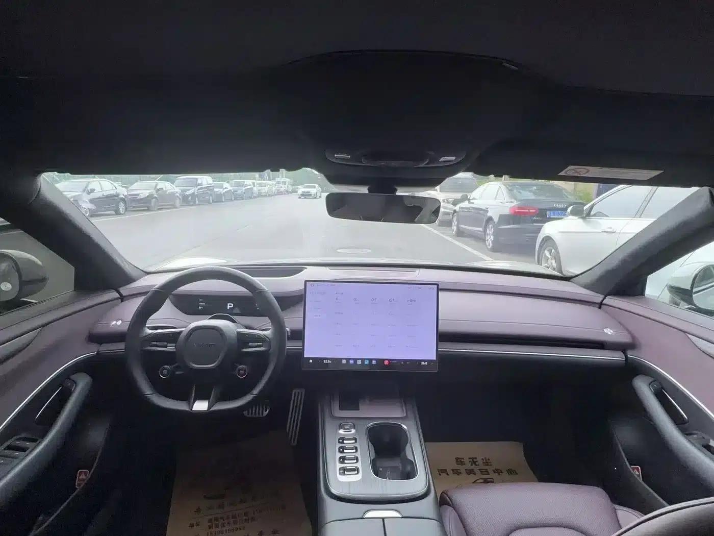 Xiaomi SU7 2024 All-Wheel Drive Long Range High-End Intelligent Driving Max Edition — миниатюра 8