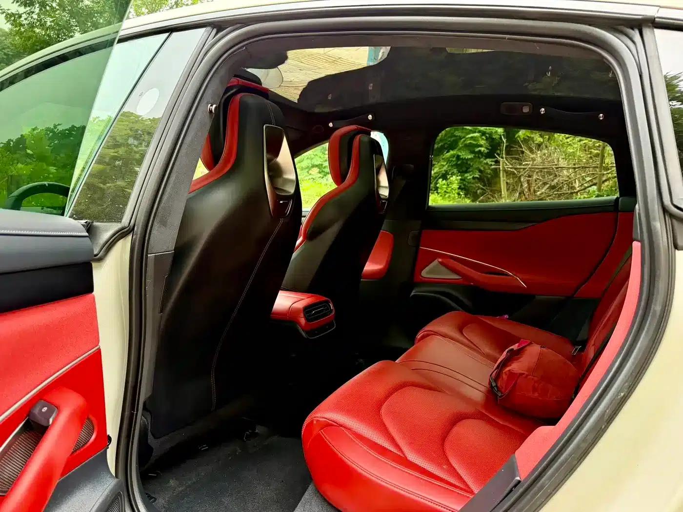 Xiaomi SU7 2024 All-Wheel Drive Long Range High-End Intelligent Driving Max Edition — миниатюра 11