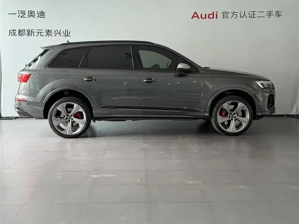 Audi SQ7 2024 4.0 TFSI — миниатюра 3
