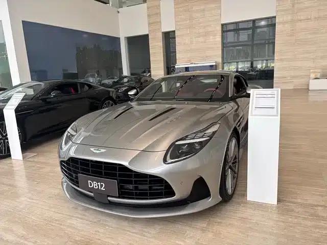 Aston Martin DB12 2025 4.0T V8 Coupe