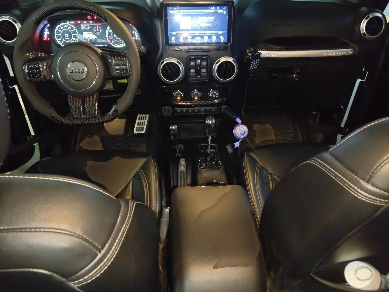 Jeep Wrangler 2017 3.6L Rubicon Four-Door Comfort Edition — миниатюра 9
