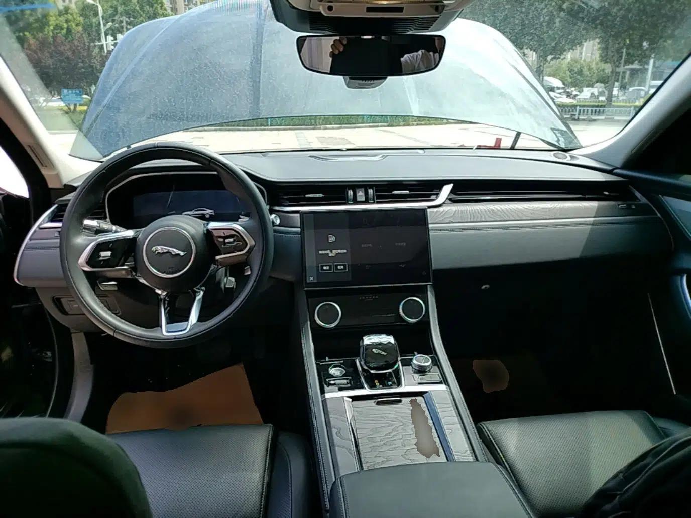 Jaguar XFL 2022 XFL 2.0T P250 Two-Wheel-Drive Prestige Luxury Edition — миниатюра 12