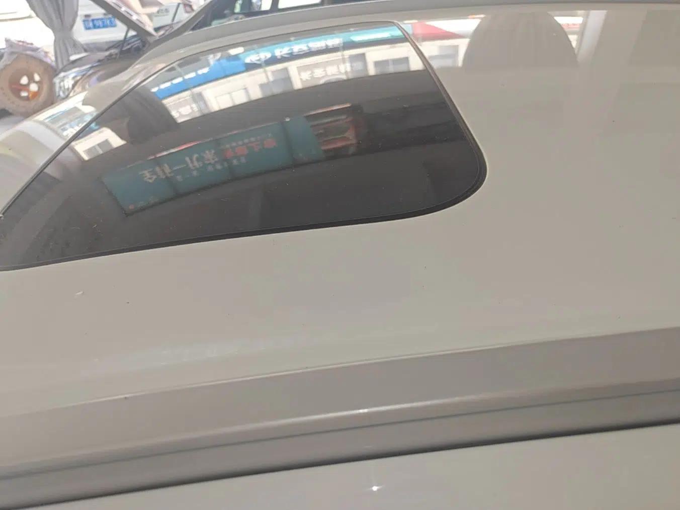 Geely Auto Coolray 2020 Facelift 240T DCT Hunter — миниатюра 7