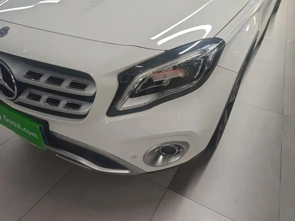 2017 Mercedes-Benz GLA 220 4MATIC Fashion Edition — миниатюра 24