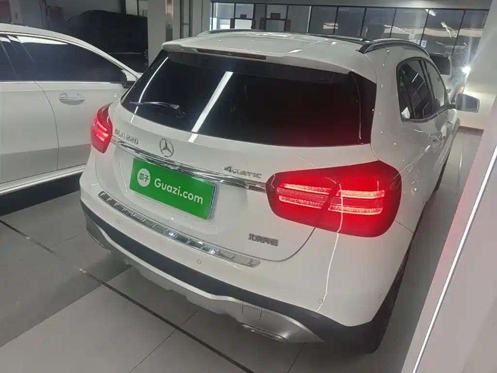 2017 Mercedes-Benz GLA 220 4MATIC Fashion Edition — миниатюра 7