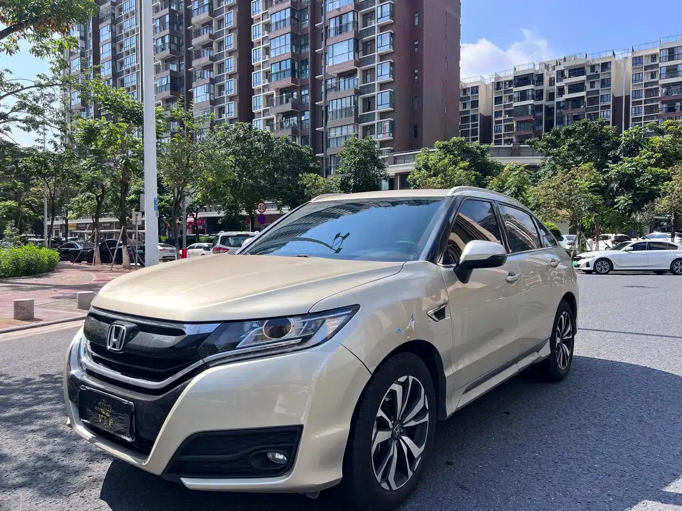 Honda UR-V 2017 240TURBO 2WD Classic Edition (China V Emission Standard) — миниатюра 3