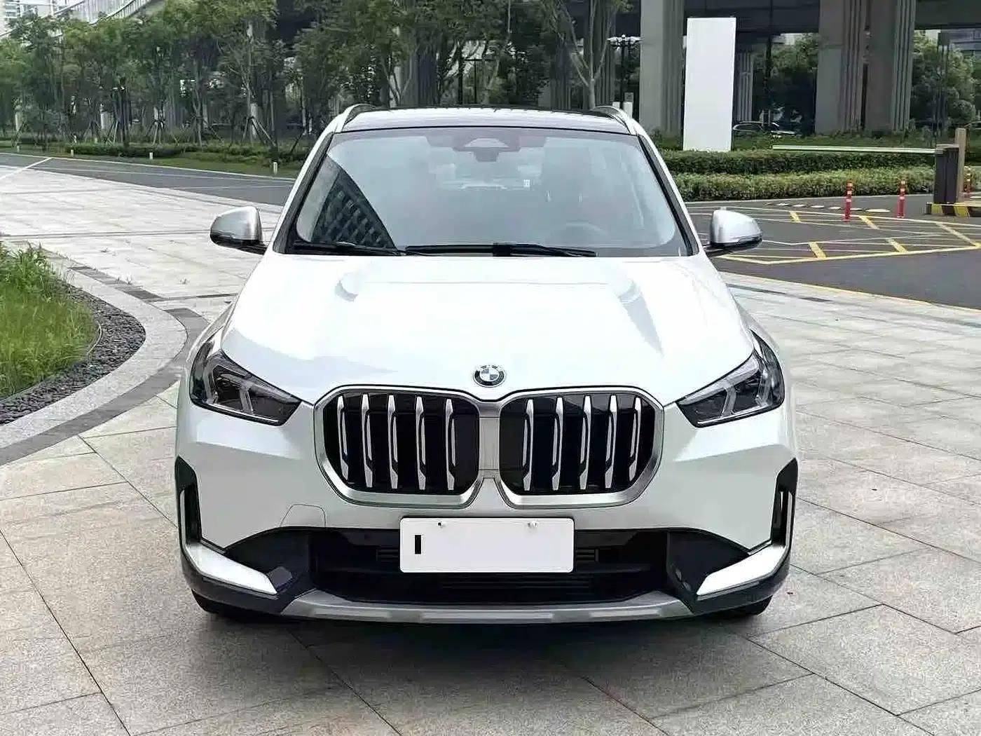 2023 BMW X1 sDrive20Li X Design Package — миниатюра 3